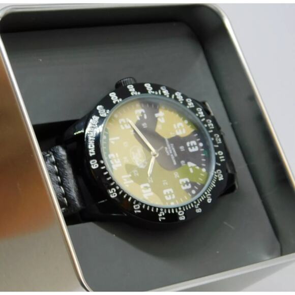 Bass Pro Shops Tachymeter Military Dial Quartz Analog Men's Watch - Picture 4 of 5